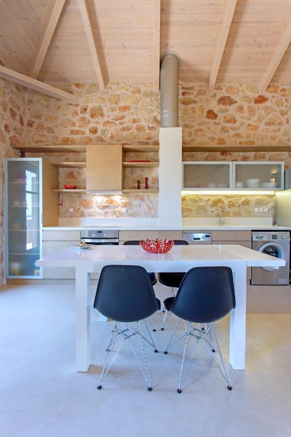 Mary'S Luxury Apartment Plytra 1 Exterior foto